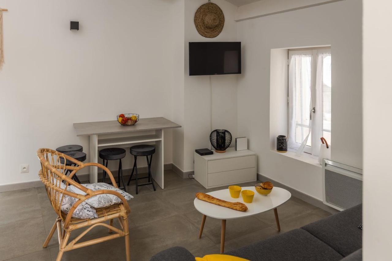 Appartement Terrasse climatisé calme en centre-ville LʼIsle-sur-la-Sorgue Exterior foto