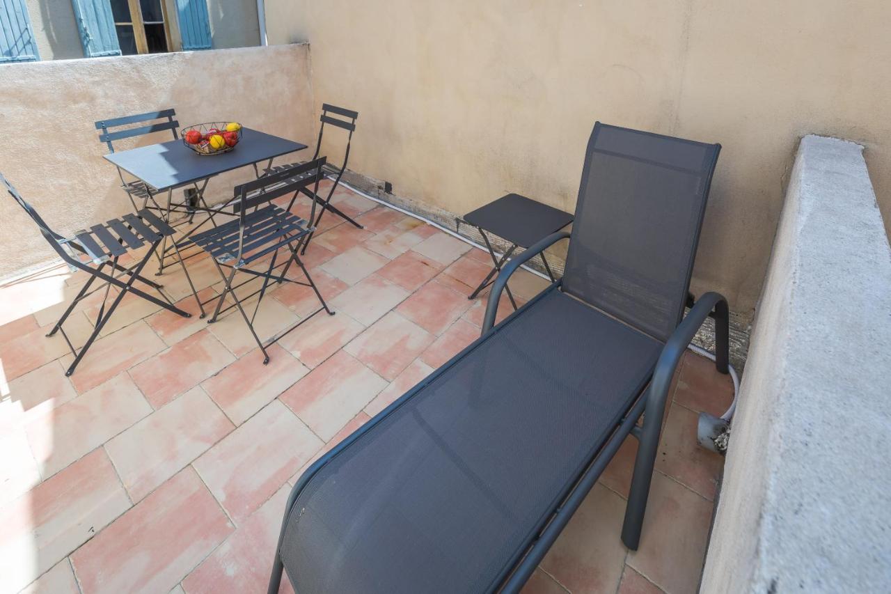 Appartement Terrasse climatisé calme en centre-ville LʼIsle-sur-la-Sorgue Exterior foto