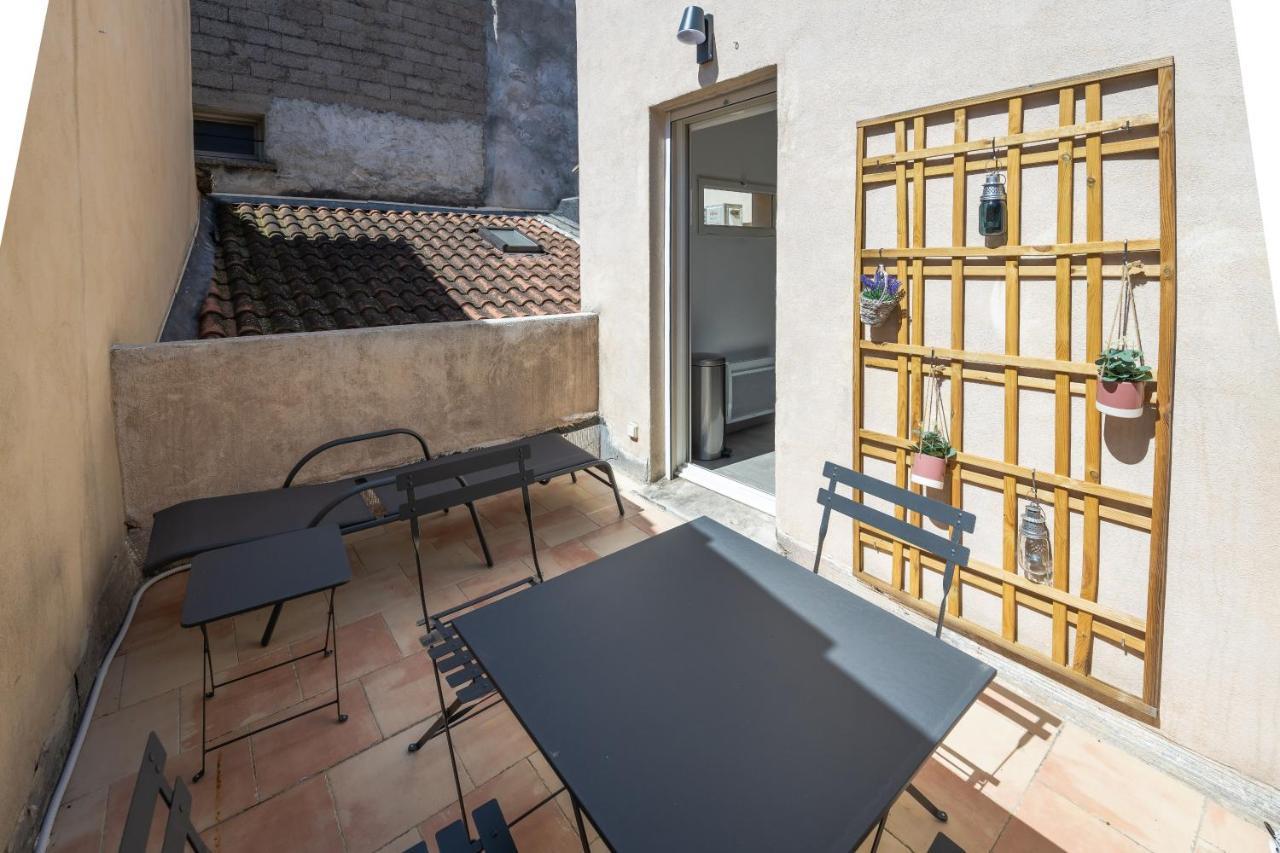 Appartement Terrasse climatisé calme en centre-ville LʼIsle-sur-la-Sorgue Exterior foto